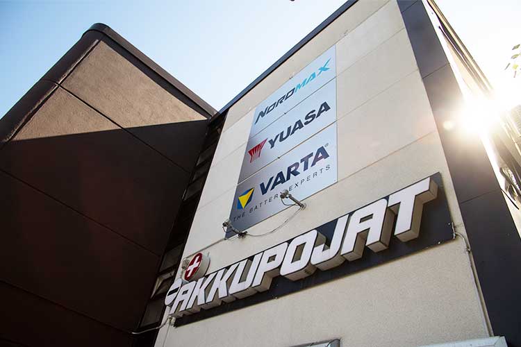 Henkilöstö - Akkupojat Oy