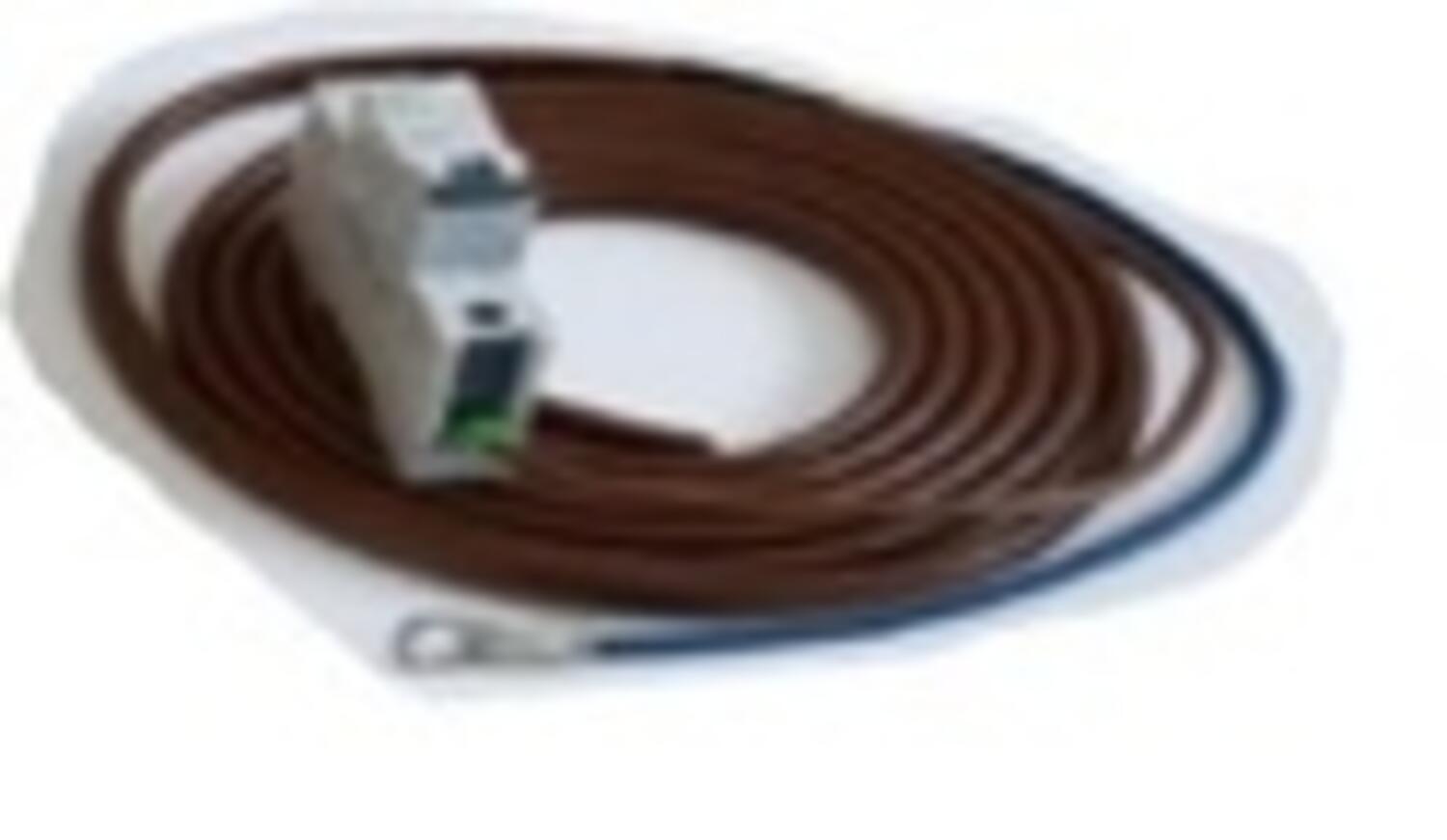 Akkukaapeli sulakkeella ja lenkkiliittimillä