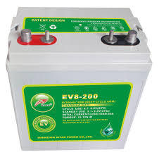 Syklisen käytön akku 8V 200Ah